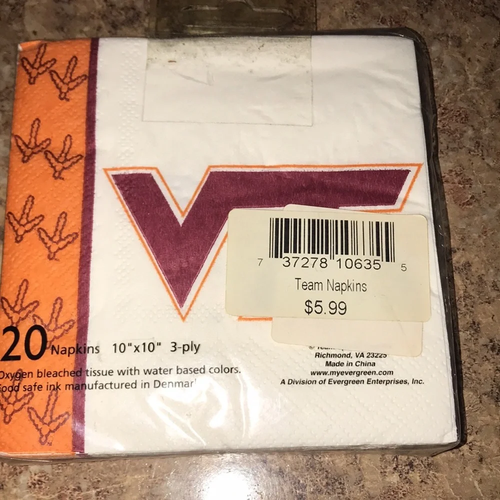NIP Set/4 VT Napkins